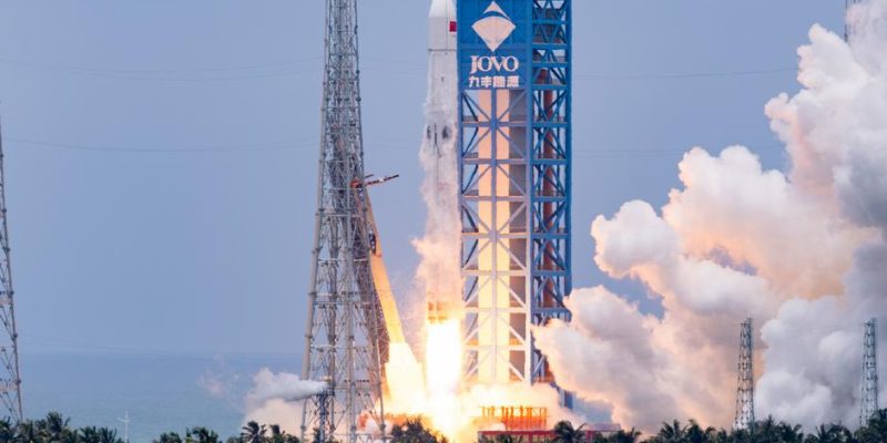 Китай впервые успешно испытал многоразовую космическую ракету-носитель 1 77902709 403.jpg Deutsche Welle китай
