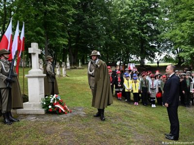 В Польше почтили память жертв Волынской резни 2 77918787 403.jpg Deutsche Welle Волынская резня