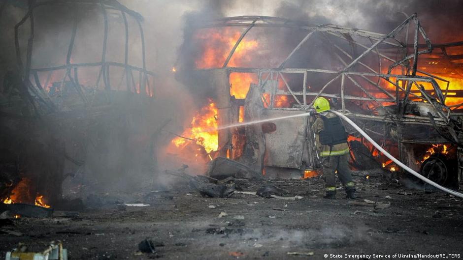 Удар РФ по портам Одессы: погиб один человек, ранены трое 1 77964620 403 1.jpg 1 Deutsche Welle удар России по Украине