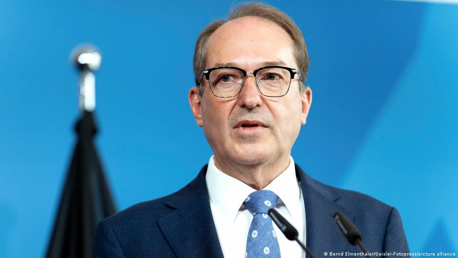 Добриндт: Террористическая угроза в ФРГ резко возросла 1 78017835 403.jpg Deutsche Welle ФРГ