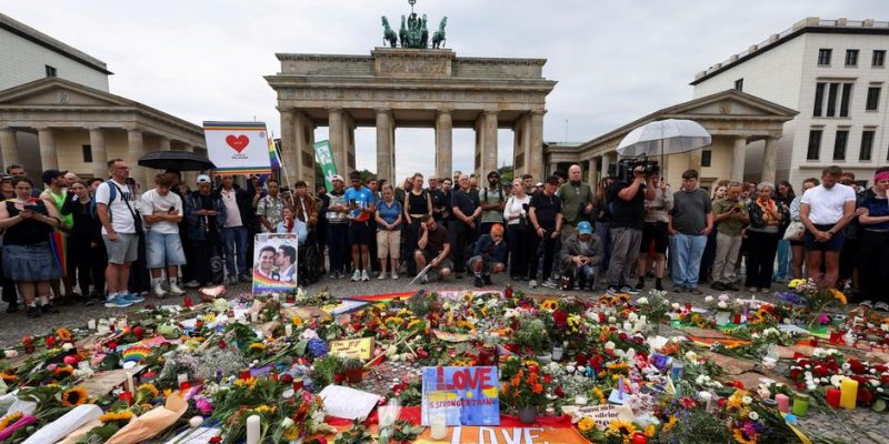 78124908 403.jpg Deutsche Welle ЛГБТ-парад, теракт в Берлине