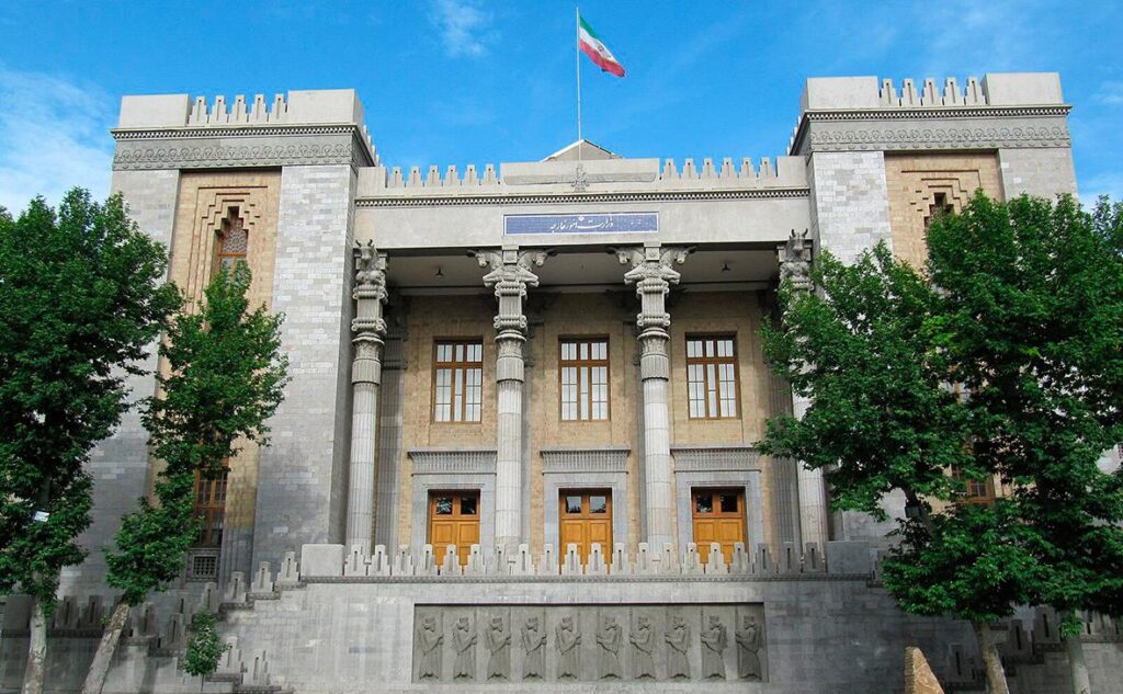 МИД Ирана благодарит участников церемонии похорон Али Хаменеи 2 mid irana новости Грузия-Иран, Иран-Грузия, МИД Ирана, Михаил Кавелашвили, похороны Али Хаменеи