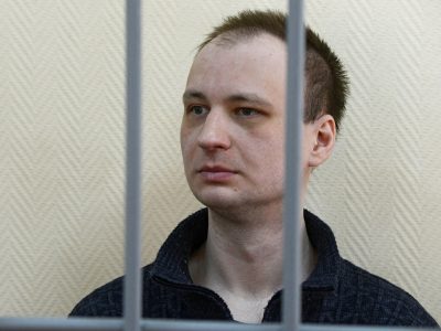 Бывшего морпеха Роберта Гилмана, отбывавшего срок в России, помиловали и отпустили в США 8 Мужчина за решеткой.