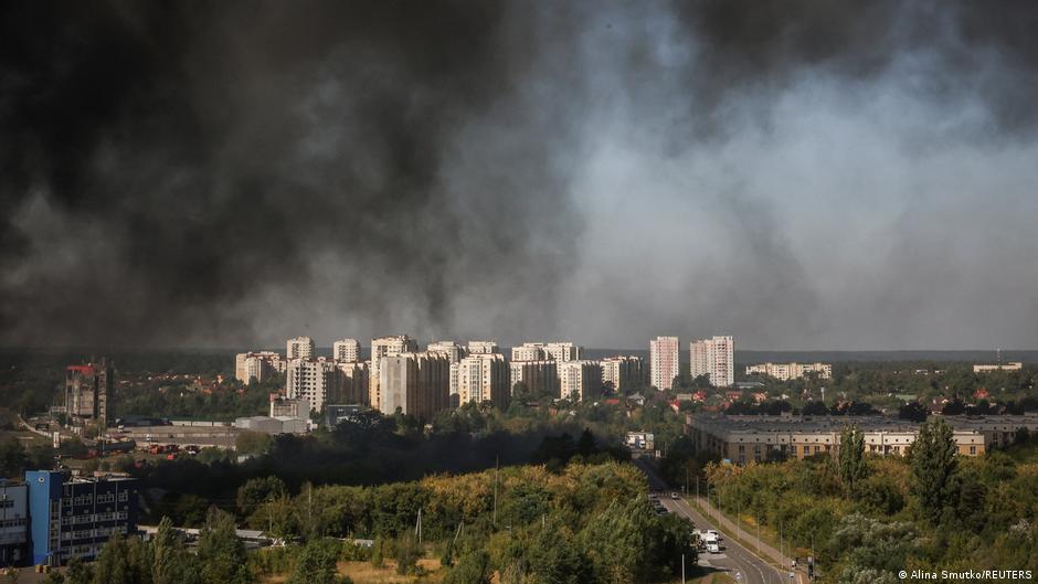 Пожар со взрывами после удара РФ под Киевом: 27 человек погибли 1 78555947 403.jpg Deutsche Welle