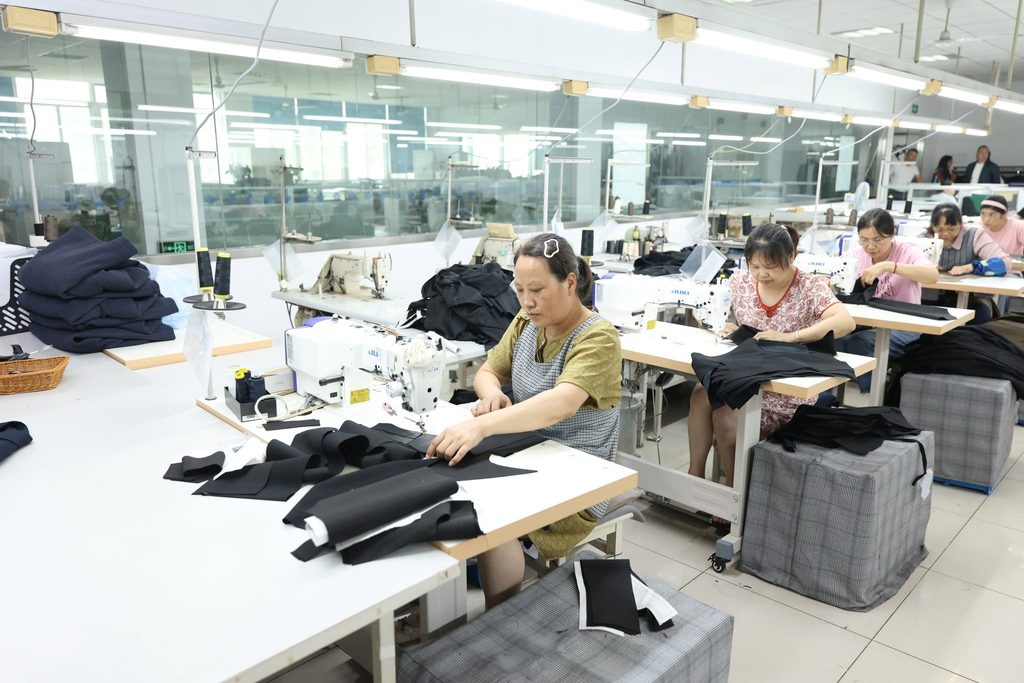 Uniforms, 11 Grades, and Phones: What Is Changing in Georgian Schools 1 767508355 122104579491290971 2393714146848525168 n Politics featured