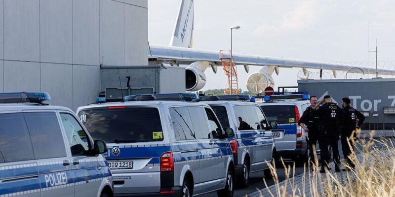 Полиция в аэропорту Лейпцига