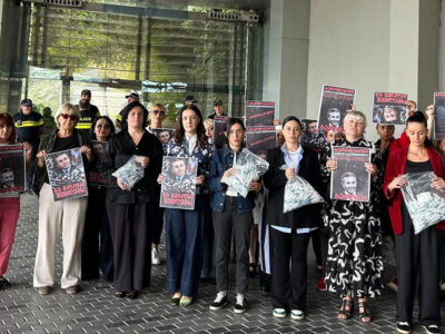 Women Members of National Movement Stage Protest Performance Outside Ivanishvili's Residence 2 aqcia 2 News