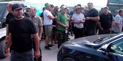 Протестующие фермеры Кахети начали сдавать виноград после повышения цены 3 mevenaxeebi4 новости
