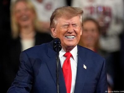 Трамп предложил переименовать Атлантический или Тихий океан в свою честь 3 79630693 403.jpg Deutsche Welle