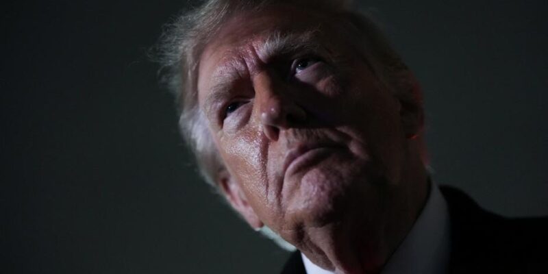 Дональд Трамп упрекнул Владимира Зеленского в неготовности заключить мирное соглашение для окончания войны в Украине 1 79636280 403.jpg Deutsche Welle