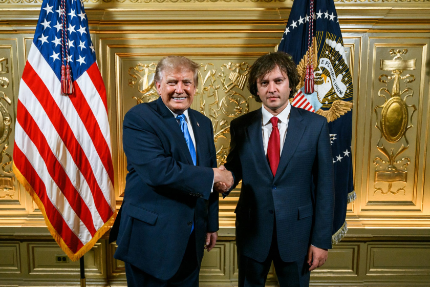 Правительство Грузии опубликовало фото Кобахидзе с Трампом 1 donald trump irakli kobakhidze новости